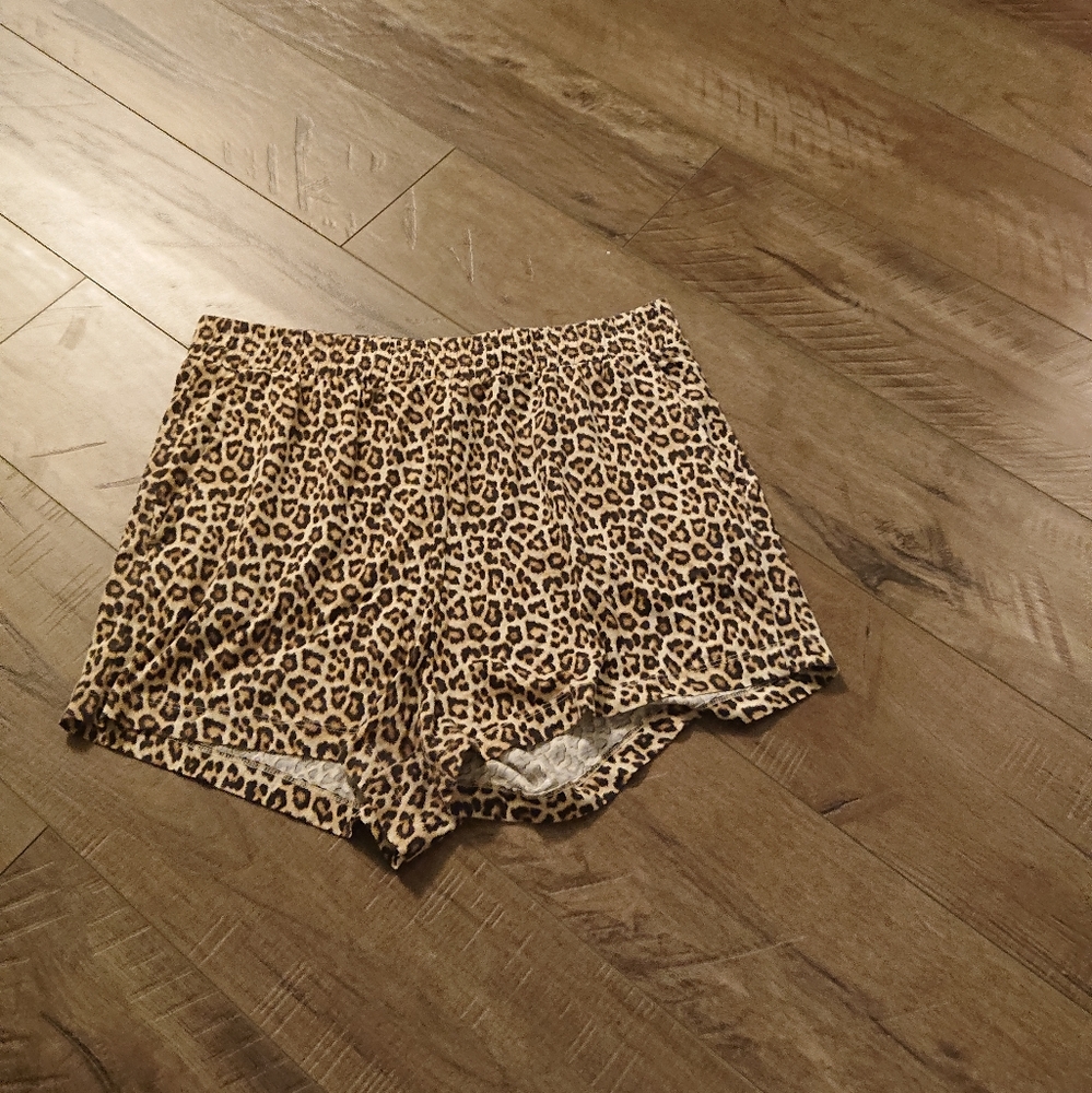 Leopard shorts